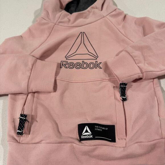 Reebok Baby Girl 18M Pullover with Hoodie - Picture 4 of 4